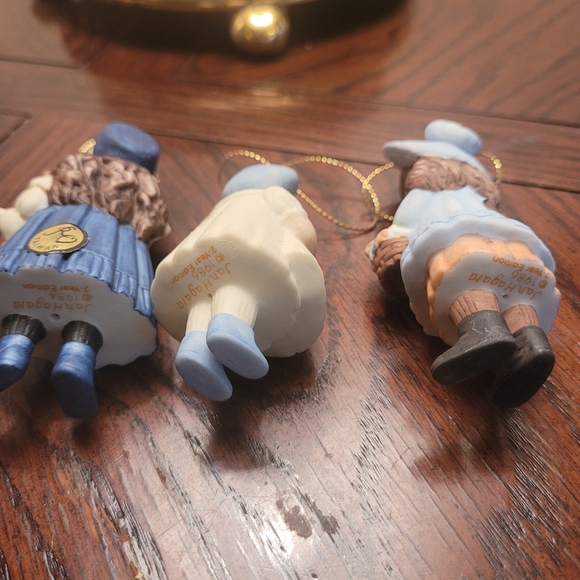 Jan Hagara Doll Christmas Ornaments 3 - Picture 2 of 3